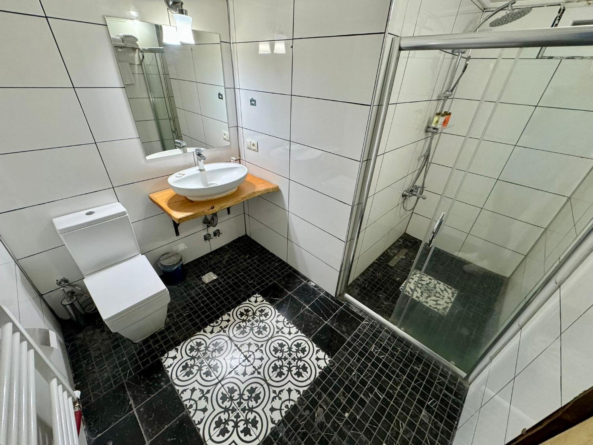 The Red Horse Hotel Ургуп Экстерьер фото