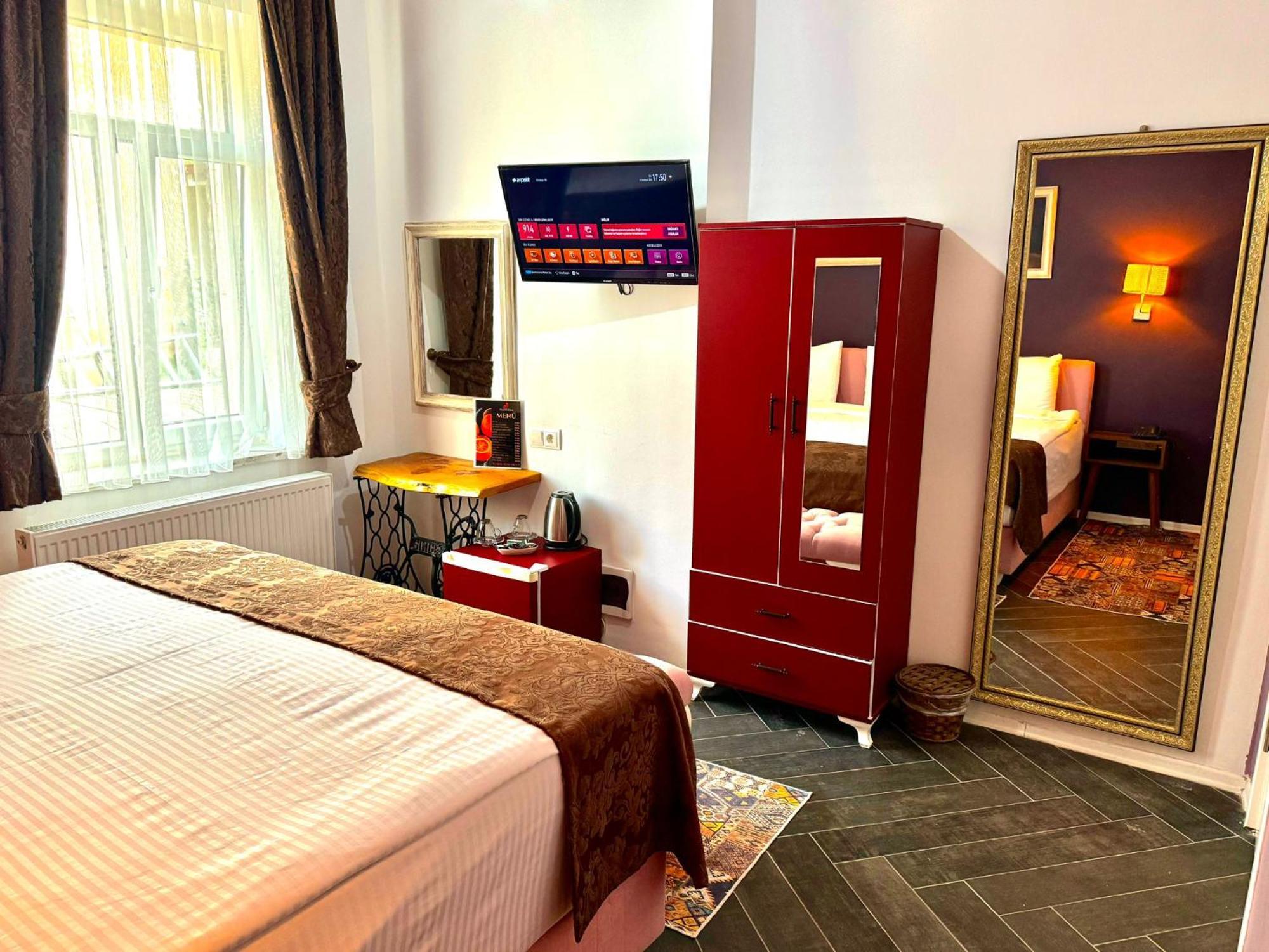 The Red Horse Hotel Ургуп Экстерьер фото