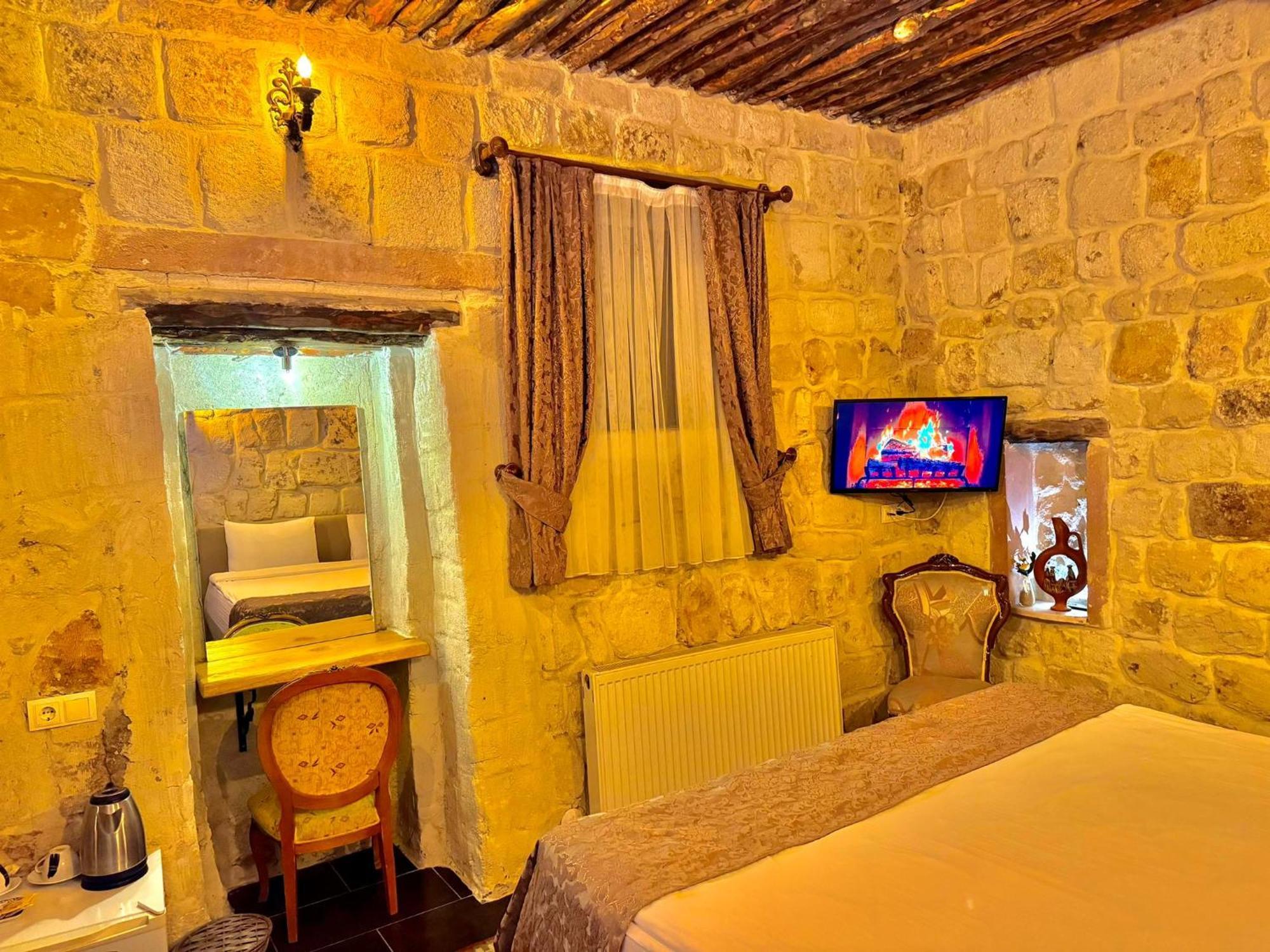 The Red Horse Hotel Ургуп Экстерьер фото