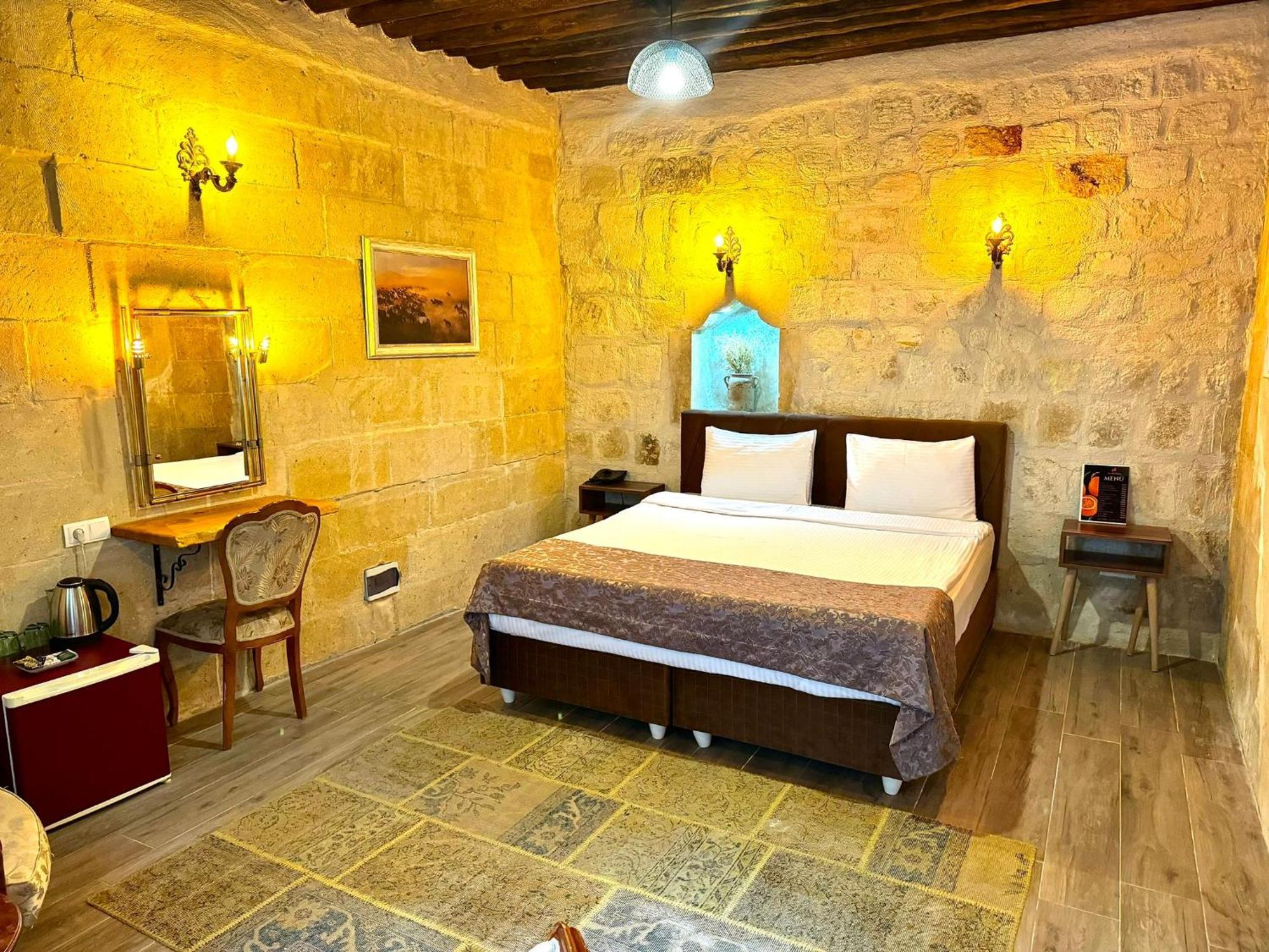 The Red Horse Hotel Ургуп Экстерьер фото