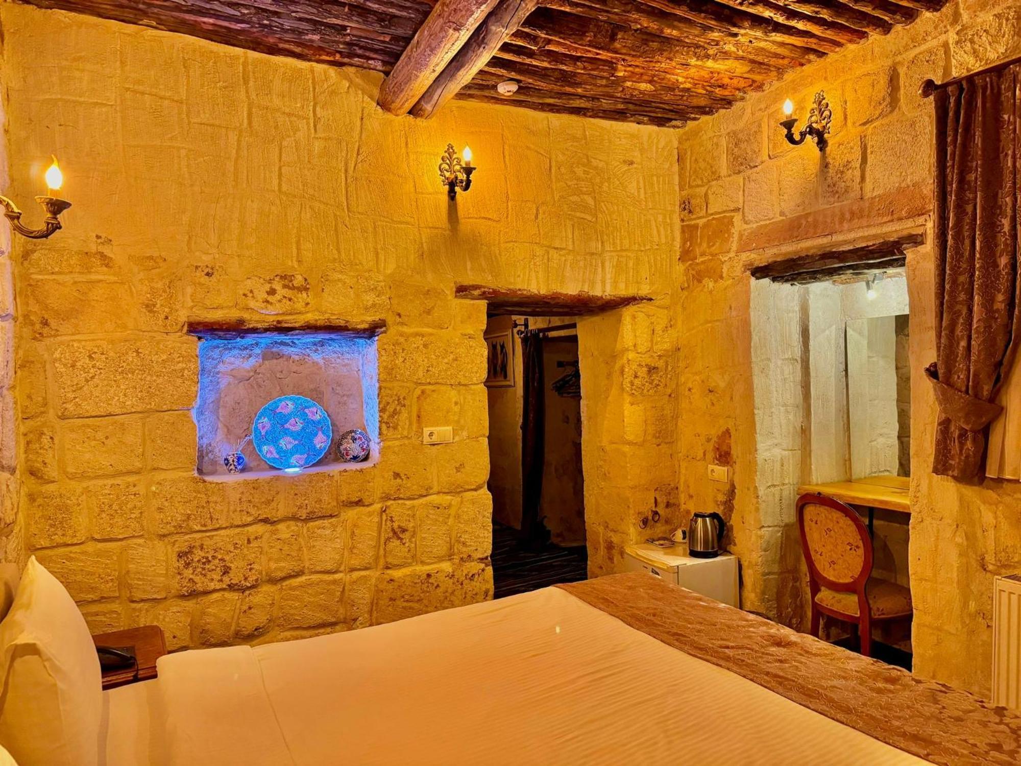 The Red Horse Hotel Ургуп Экстерьер фото